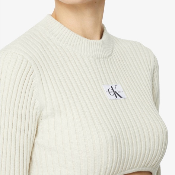 Calvin Klein Sweaters - Calvin Klein Beige Ribbed Cropped Long Sleeve Top Sweater